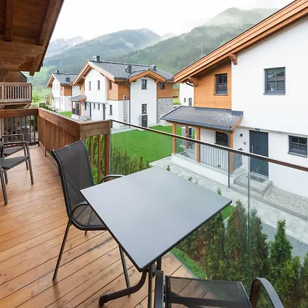 In Near Slopes, Cleaning Included Feriehus *